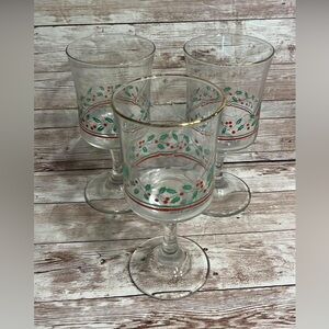 3 Vintage 1985 Arby’s Holly And Berry with bows Wine Glasses Christmas